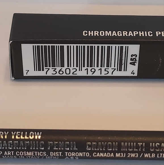 MAC Chromagraphic Pencil Crayon *PRIMARY YELLOW* / 0.048 oz / New In Box - Picture 5 of 6
